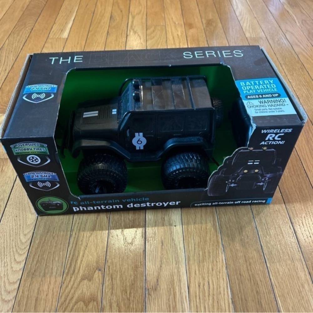 New Black Series Remote Controlled Vehicle Off Road Phantom Destroyer Wireless